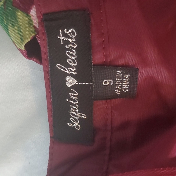 Dress - Picture 1 of 5